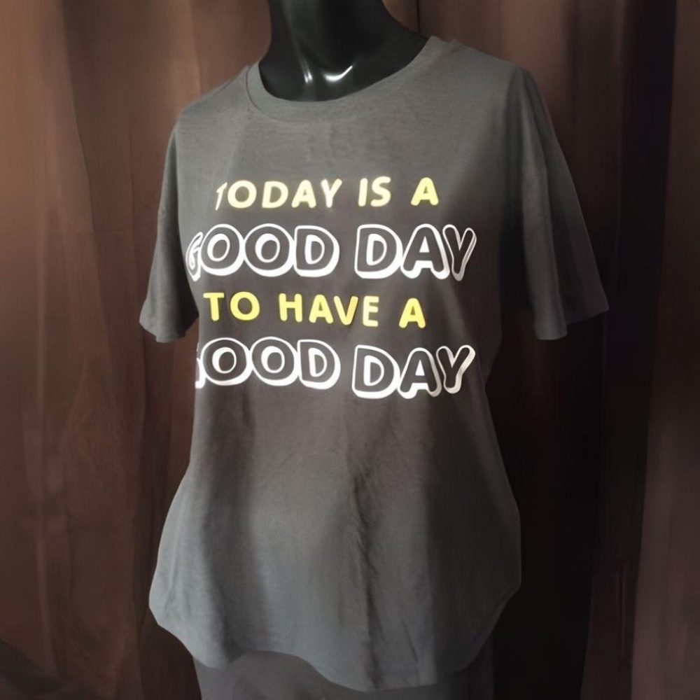 Modern Lux t-shirt "Today Is A Good Day To Have A Good Day" grey, size S